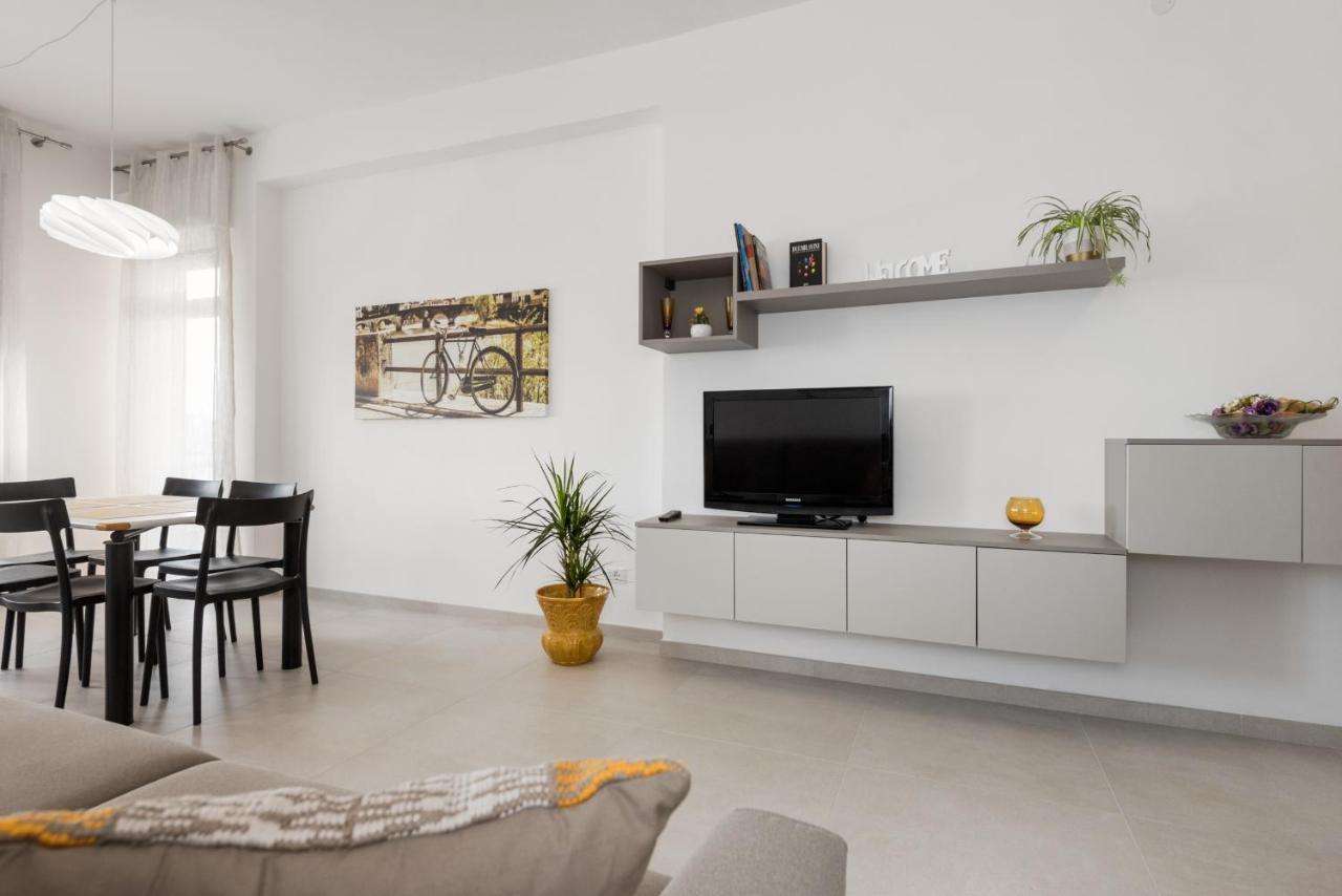 Civico40 Luminoso Appartamento Con Balconi E Garage Privato Верона Экстерьер фото